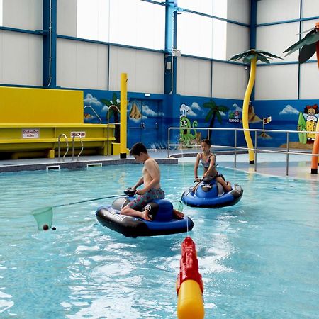 Golden Palm Resort - Appleby - Coastal Caravan Breaks Чапъл Сейнт Лионардс Екстериор снимка