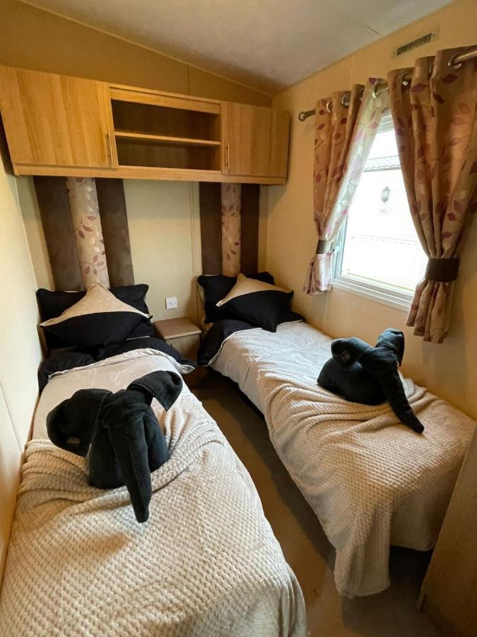 Golden Palm Resort - Appleby - Coastal Caravan Breaks Чапъл Сейнт Лионардс Екстериор снимка